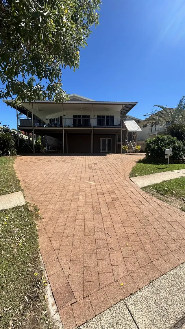 Front paver driveway after pressure washing